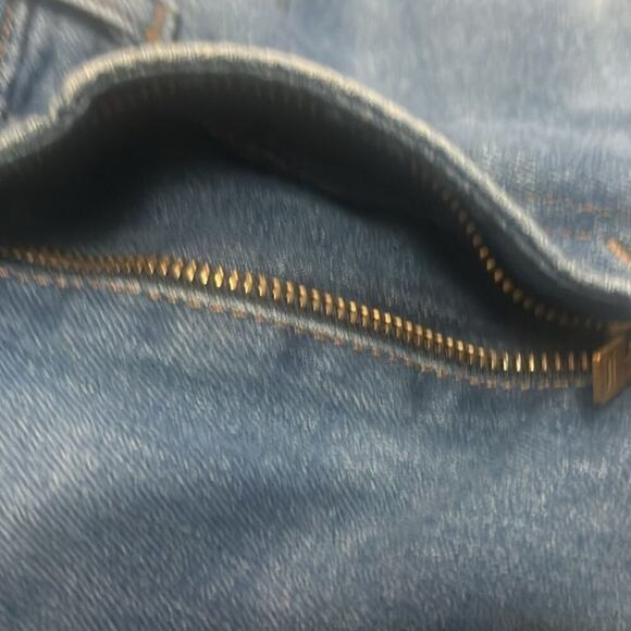 LEVI STRAUSS & CO 511 SHORTS JEANS 34X 32 - Picture 10 of 10